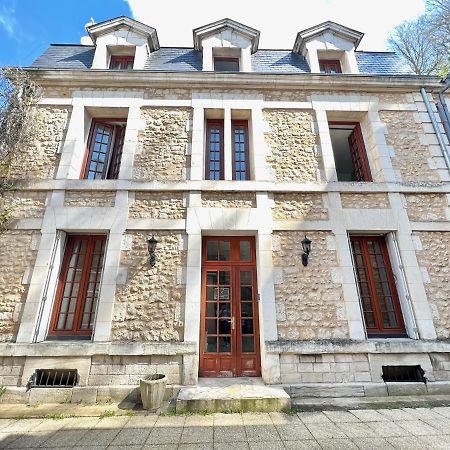 Apartamento Le Carnot, A 50M De La Gare De Poitiers ! Exterior foto